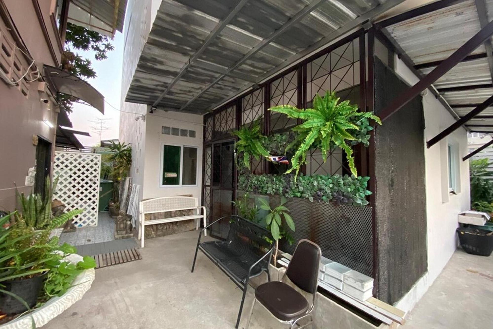 Look Shine Apartment バンコク都 エクステリア 写真